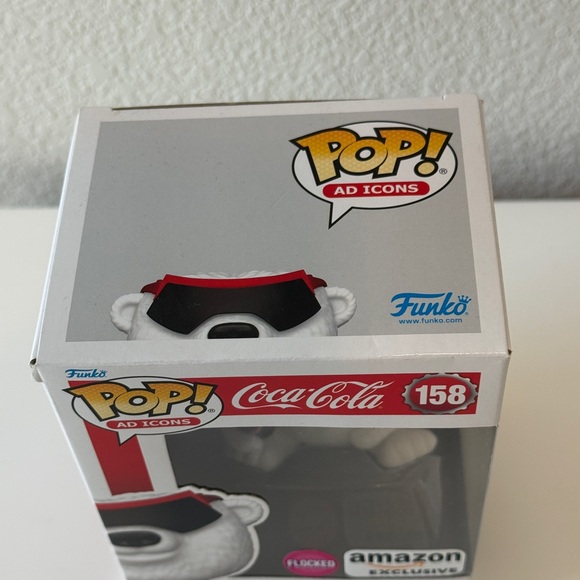 Funko Pop 90s Coca-Cola Polar Bear 158 - Picture 5 of 6